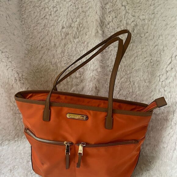 Michael Kors Orange Nylon Medium shoulder bag ,brown leather trims and straps - Picture 10 of 16